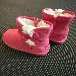 Koolaburra Fuchsia Kids Boots